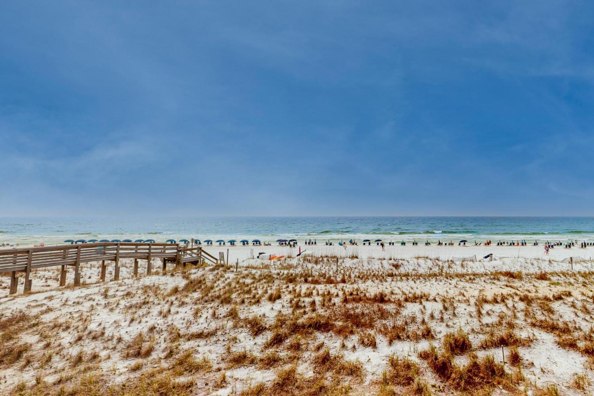 Pelican Isle Condominiums شاطئ فورت والتون المظهر الخارجي الصورة